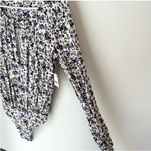 Free People Floral Bodysuit in Blue and White - Picture 5 of 10